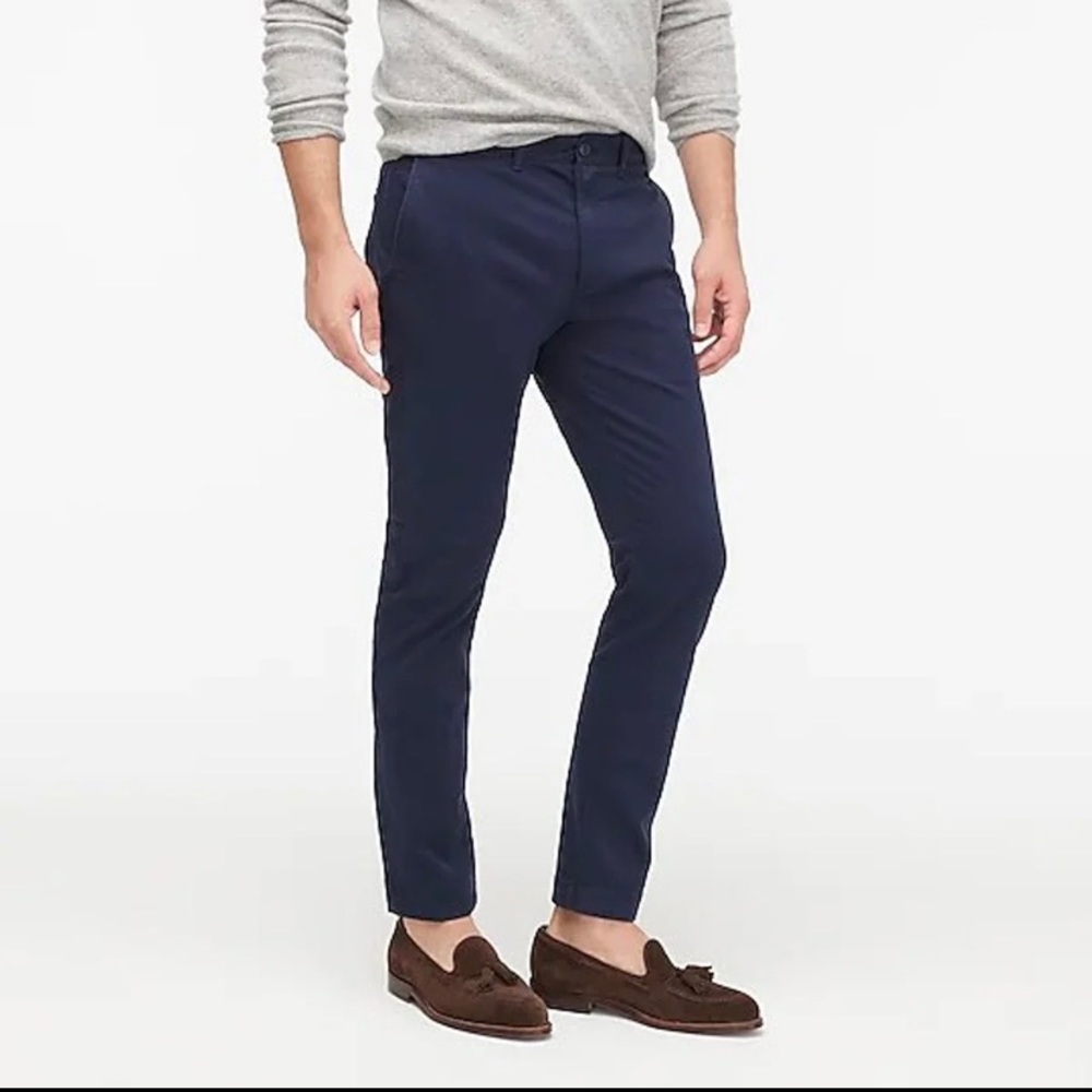 NWT! Men’s Navy Chinos! Size 31x32